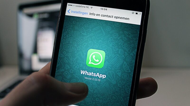whatsapp application screenshot
